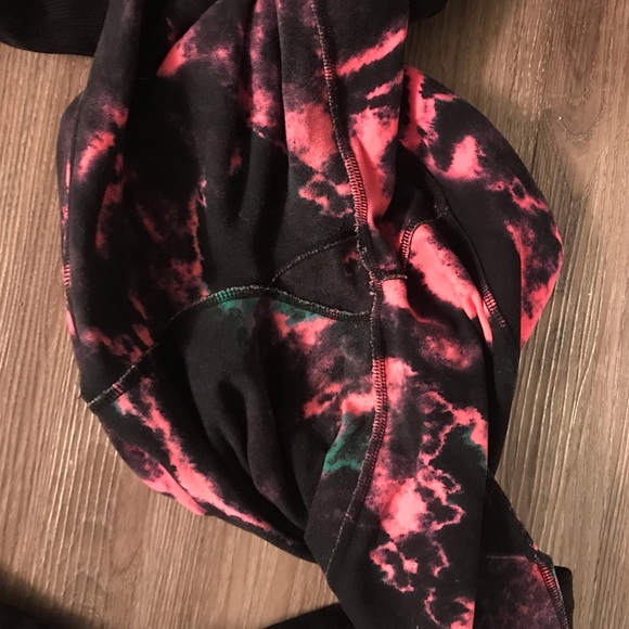 ALO Yoga Ribbed Goddess Leggings - Picture 4 of 8